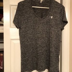 (2) Under Armour: Twist Tech V-Neck T Shirts!!